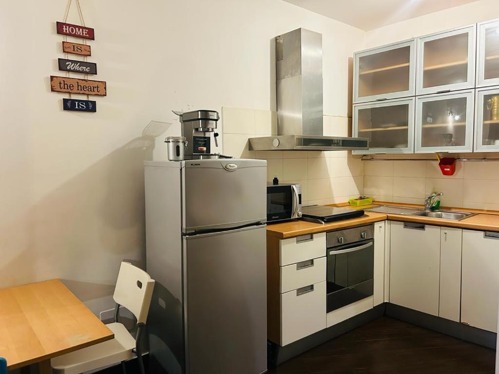 Easy Room Italy Prada Μιλάνο Εξωτερικό φωτογραφία