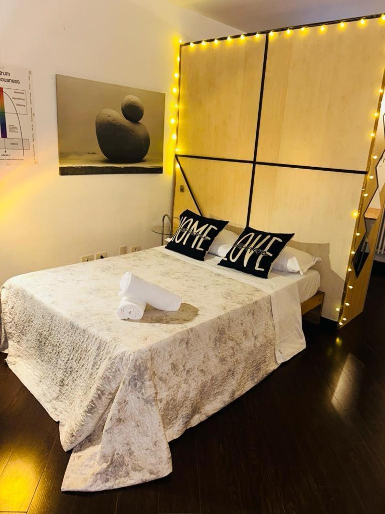 Easy Room Italy Prada Μιλάνο Εξωτερικό φωτογραφία